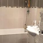 Beau T3 En Duplex, Calme Et Paisible بايون